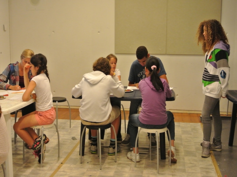 Village Camps International Summer Camp VDC Geneva 2016-08-12 https://www.villagecamps.com/journals_admin/images/1127-44-2014-07-08_102632 (2).jpg